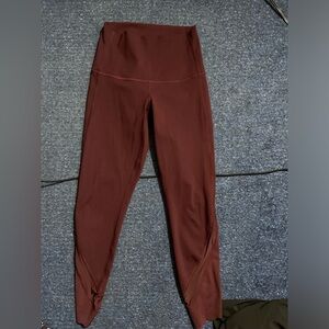 (4) lLululemon Wunder Under High Rise Scallop